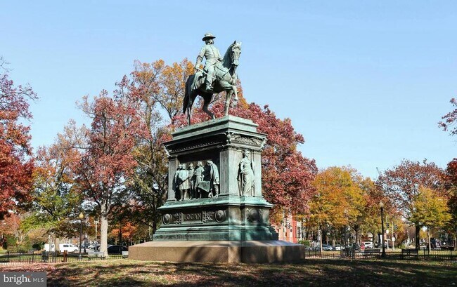 Building Photo - 1201 O St NW