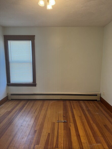 Building Photo - 29 Willard St