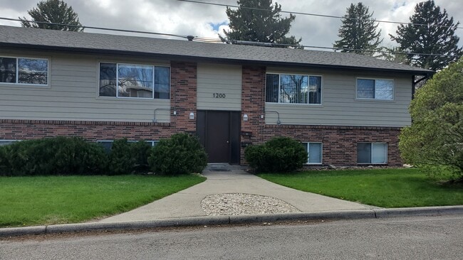 Building Photo - 1200 Avenue C