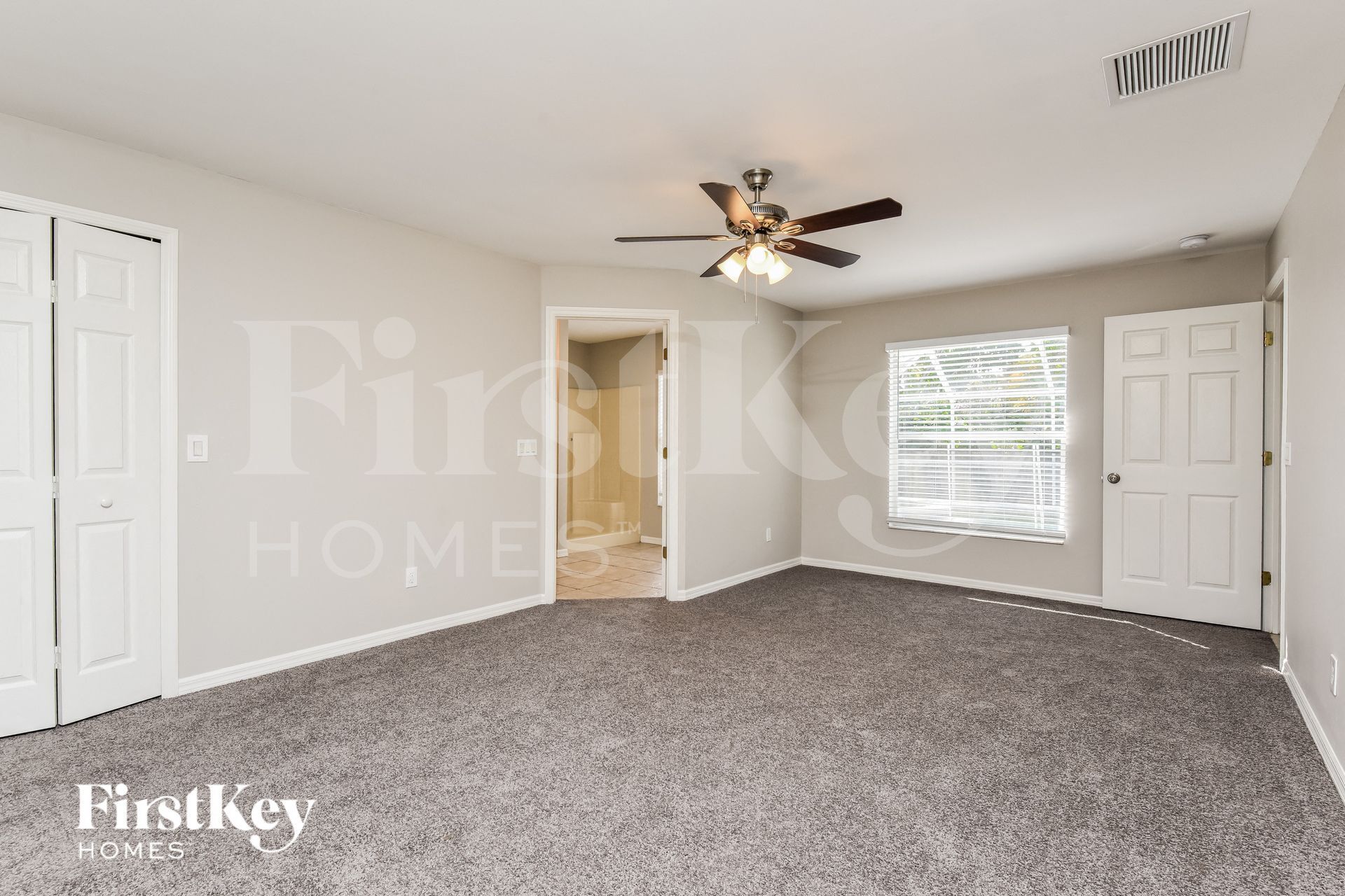 Building Photo - 120 SE 46th St