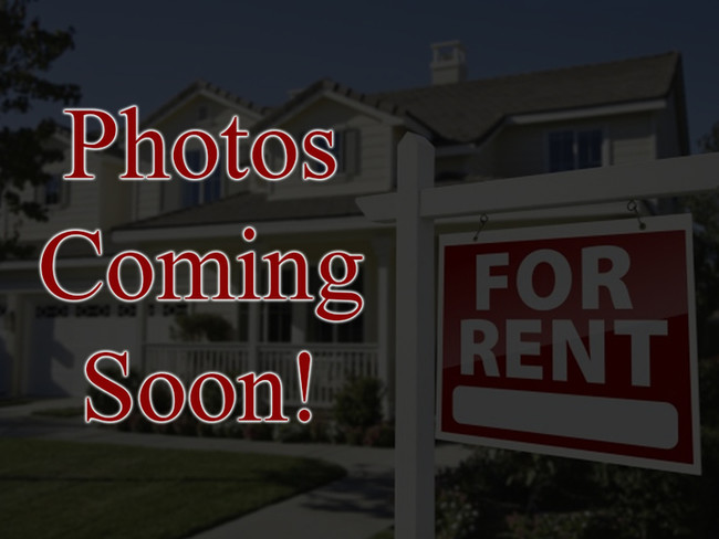 Primary Photo - Cute 1 Bedroom 1 Bathroom Unit