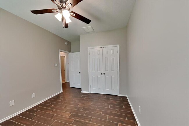 Building Photo - 17814 Misty Pond Ct