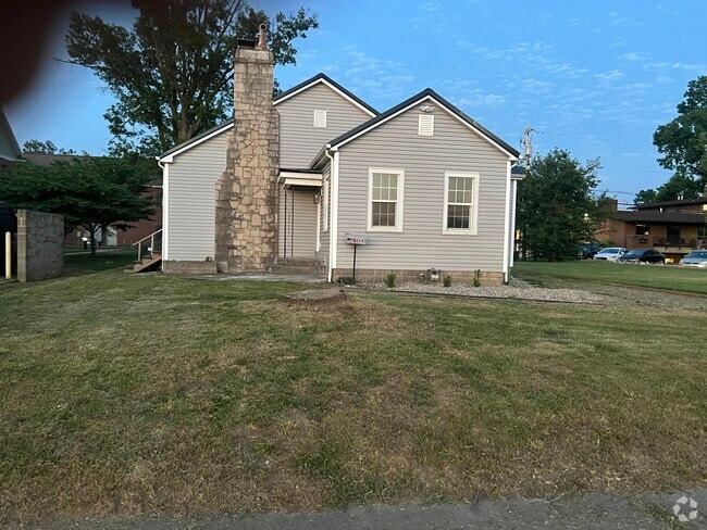 Building Photo - 204 S Frederick St