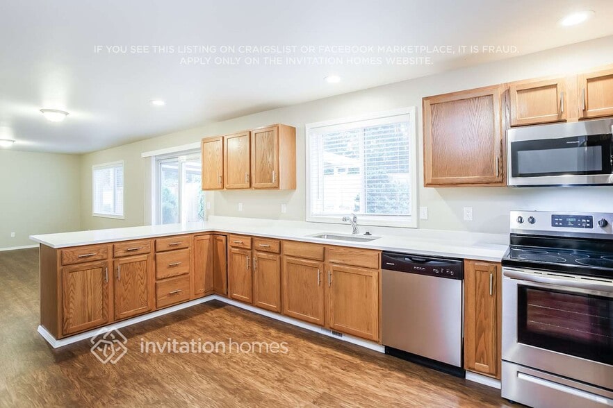 Building Photo - 9410 62nd Ave Ct E