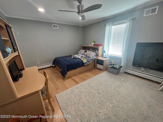 Building Photo - 141 Osborne Ave