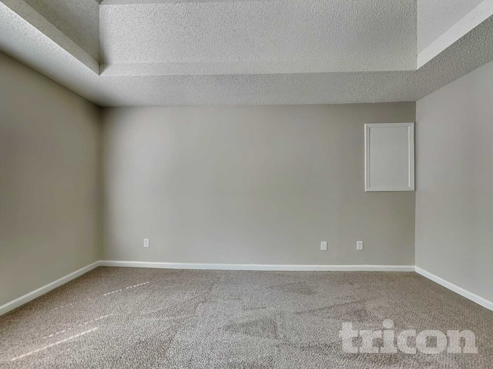 Building Photo - 1099 Sugarcreek Way