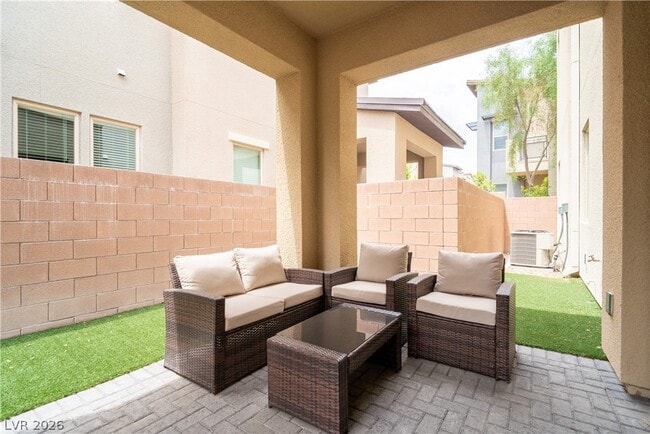 Building Photo - 11250 Cactus Tower Ave