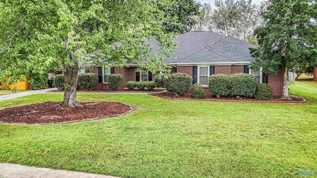 Primary Photo - 139 Clubhouse Ln