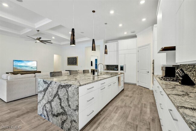Building Photo - 9238 Plover Dr