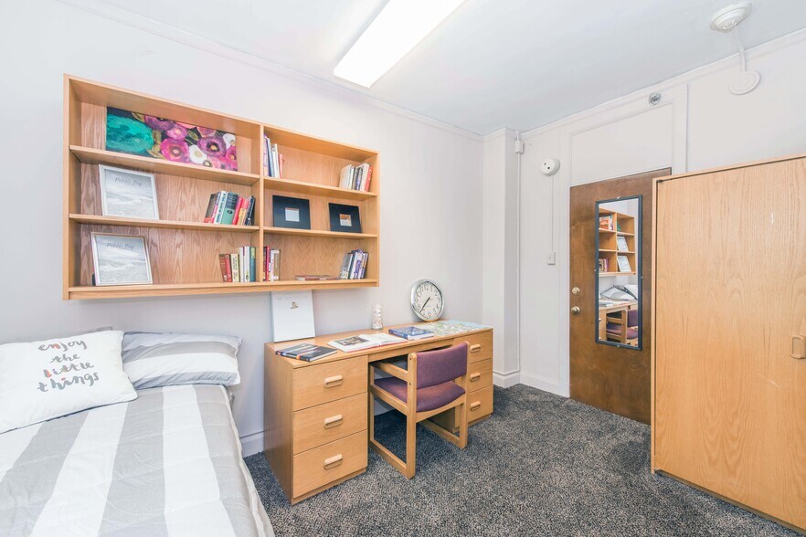 5445 Ingleside Apartments 5445 S Ingleside Ave Chicago IL 60615