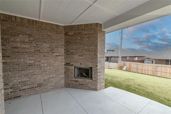 Building Photo - 2309 NW 171st St