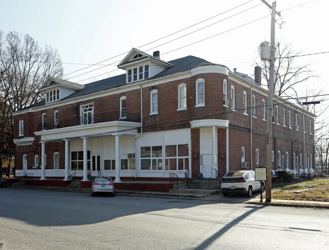 Building Photo - Marion Apartments