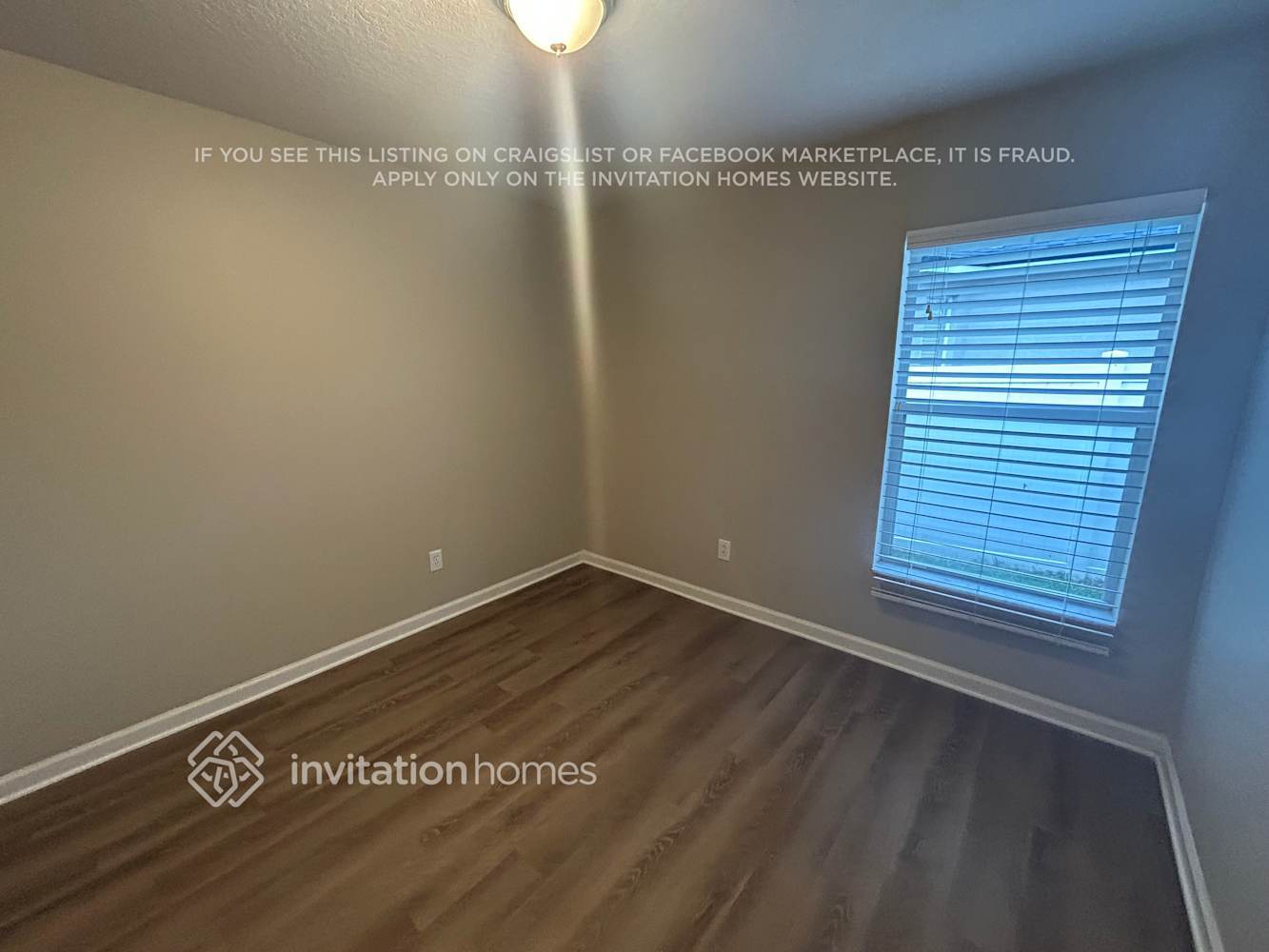 Building Photo - 11632 Tropical Isle Ln
