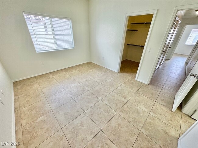 Building Photo - 2117 Echo Bay