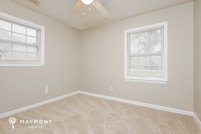 Building Photo - 109 Clarine Dr