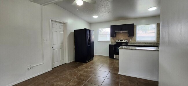 Building Photo - 4903 South 82nd Street