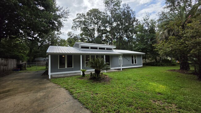 Building Photo - 4319 NW 26th Dr