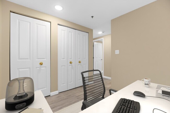 Building Photo - 8 Museum Way