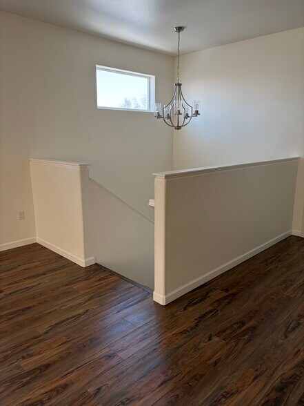 Building Photo - 4821 Kalenka Cir