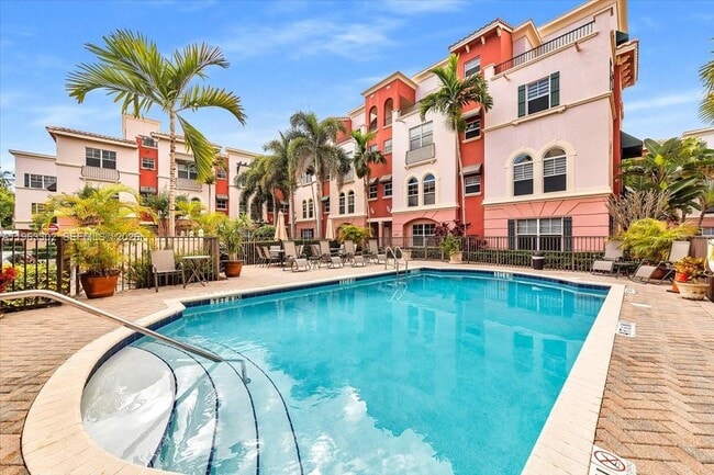 Building Photo - 1033 NE 17th Way