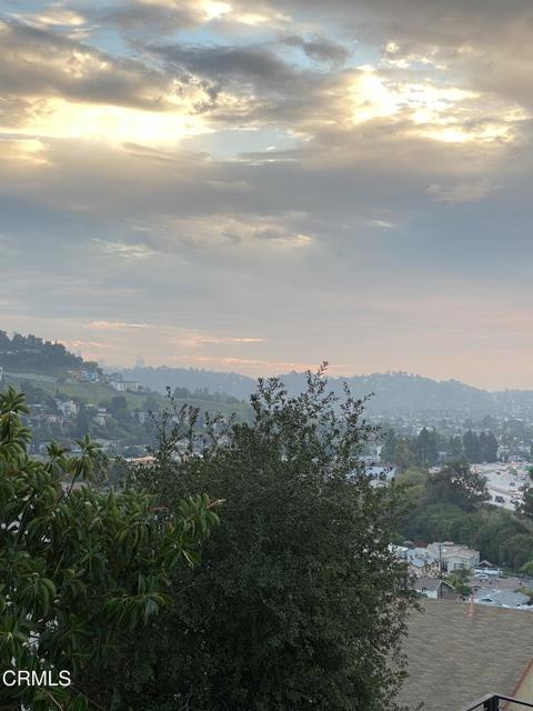 Building Photo - 4036 W Ave 42