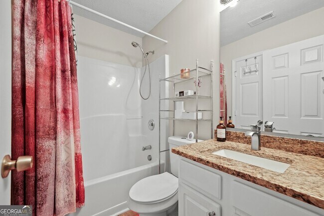 Building Photo - 30 Zebulon Pl