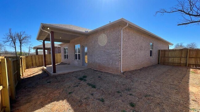 Building Photo - 424 Remington Ave