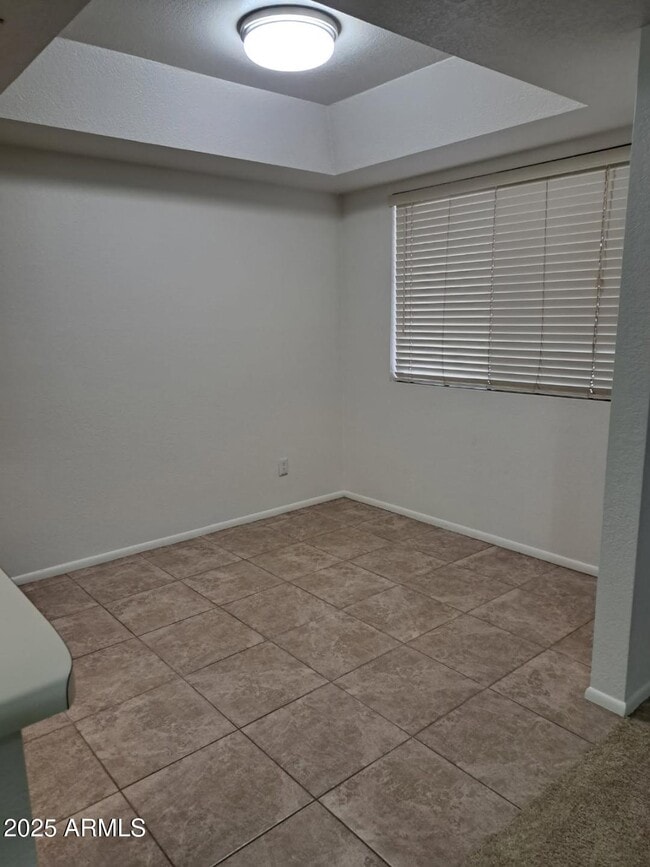 Building Photo - 520 N Stapley Dr