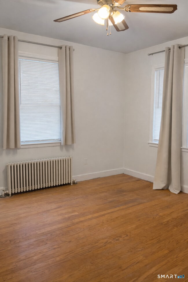 Building Photo - 53 Nordstrand Ave