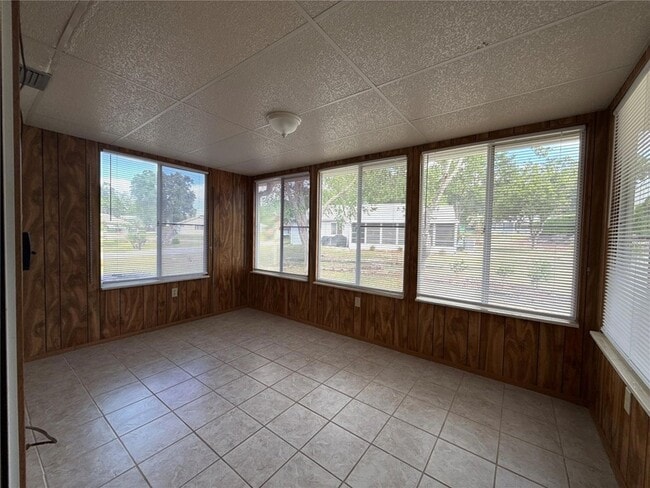 Building Photo - 8942 SW 109th Ln