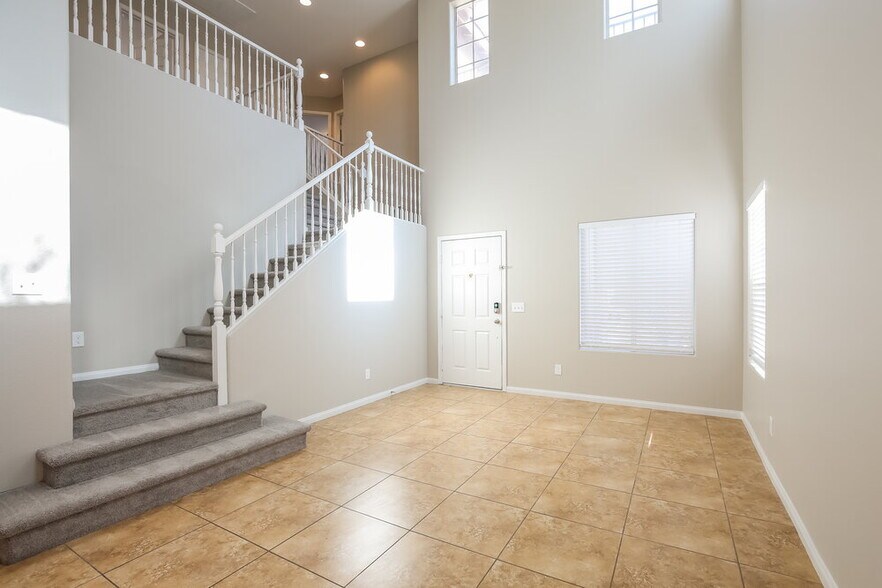 Building Photo - 6217 Boulder Rise St