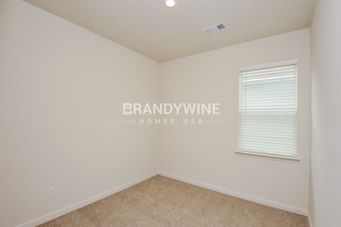 Building Photo - 9521 Teton Vis Dr