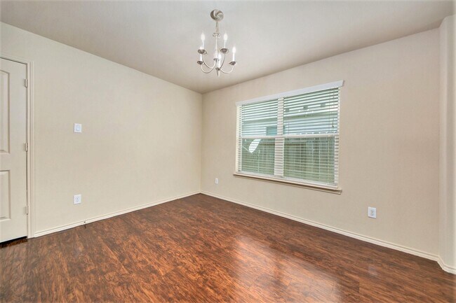 Building Photo - 20330 Louetta Reach Dr