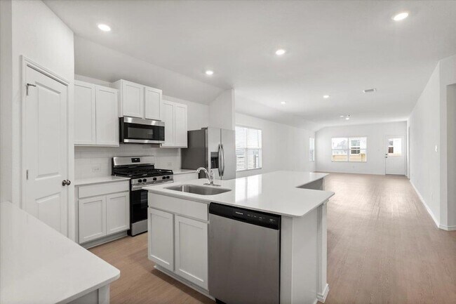 Building Photo - 316 Keefer