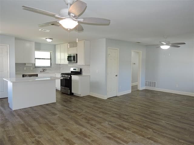 Building Photo - 12238 Oberlin Dr