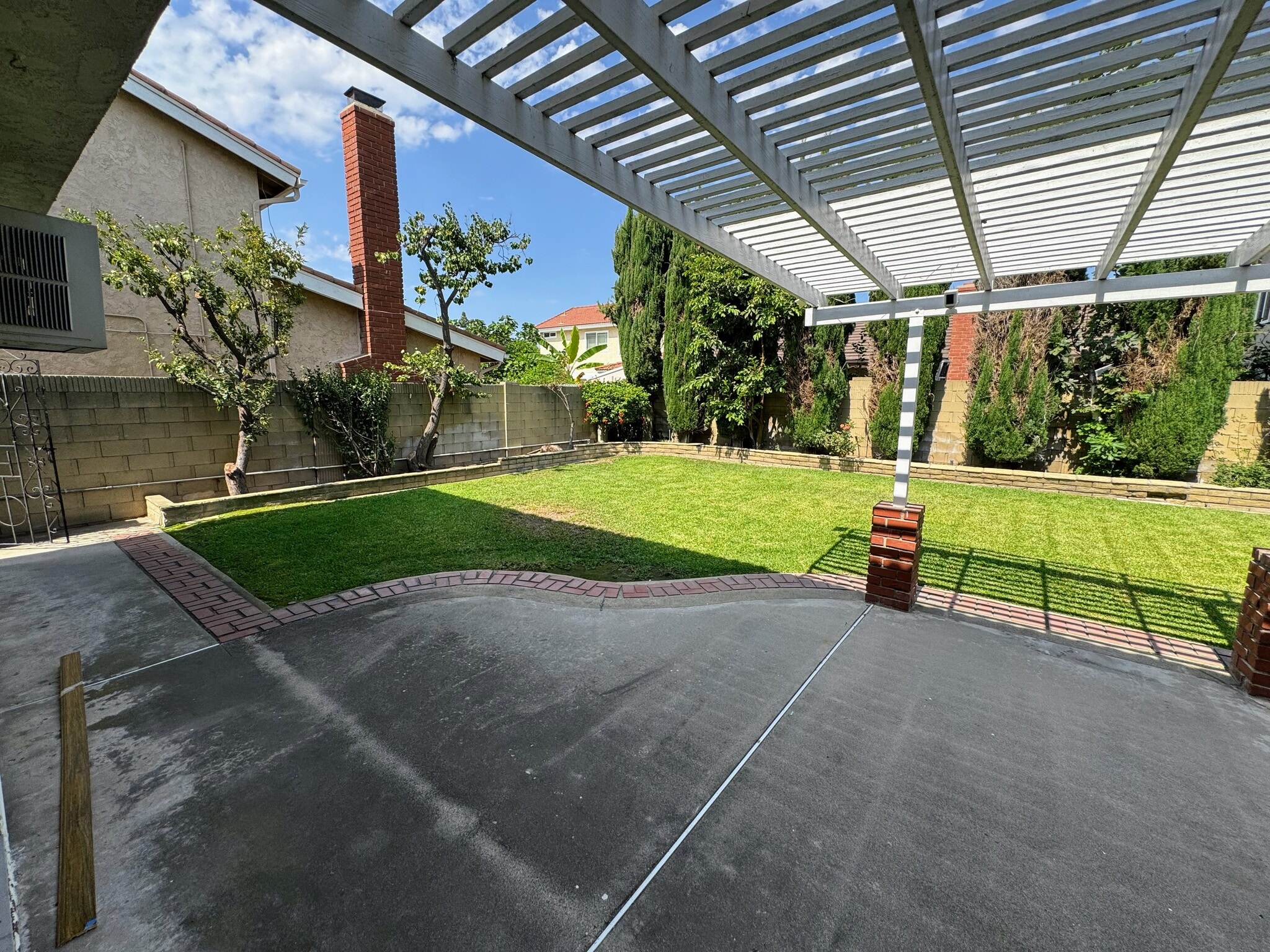 Building Photo - 13029 Semora Dr