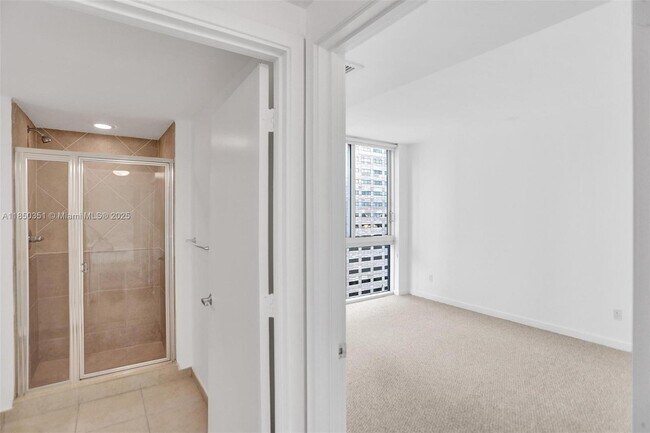 Building Photo - 335 S Biscayne Blvd