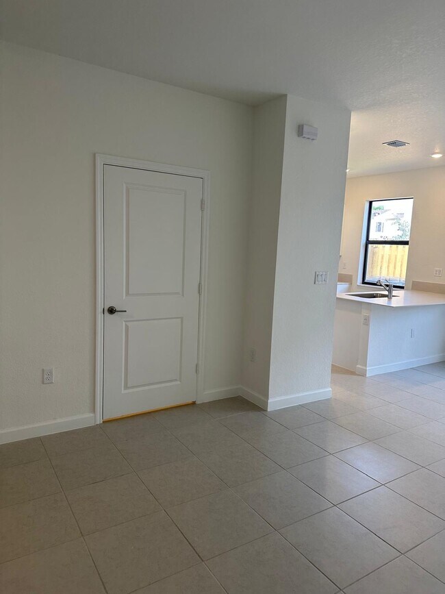 Building Photo - 13329 SW 233rd Terrace