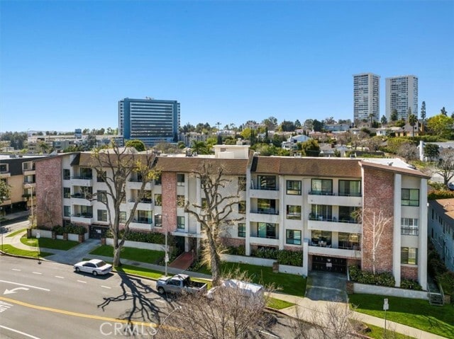 Building Photo - 1167 S Roxbury Dr