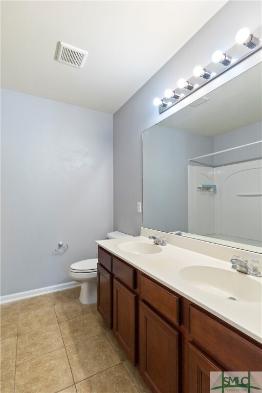 Building Photo - 47 Glenwood Ct