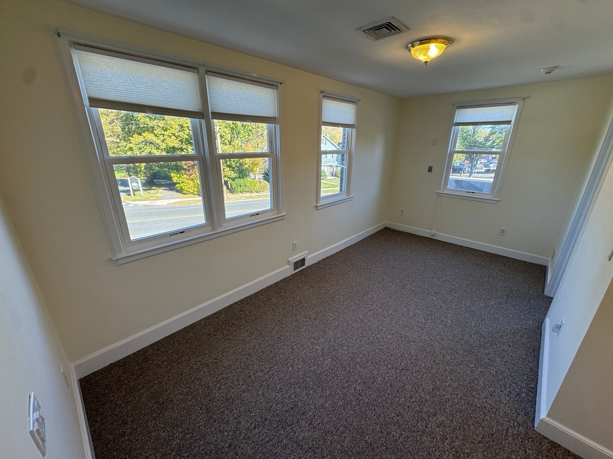 Primary Bedroom - 203 Lawrence Ave