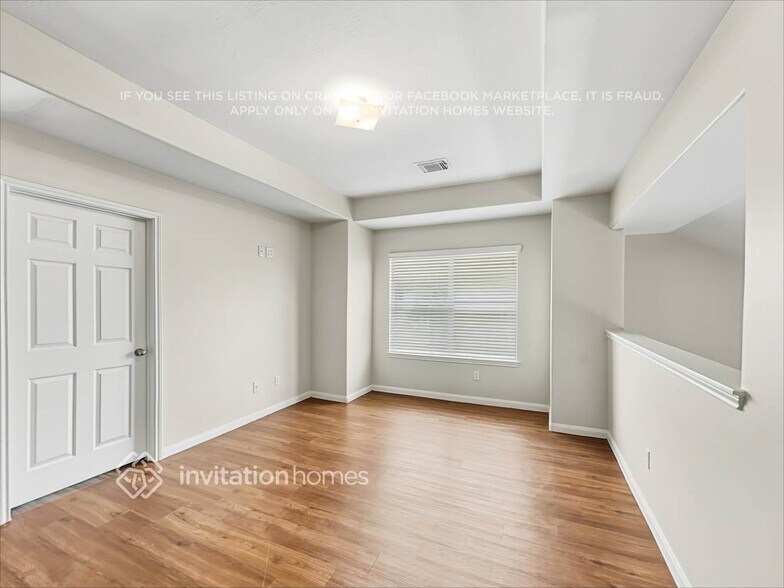 Building Photo - 3807 Liberty Square Trail
