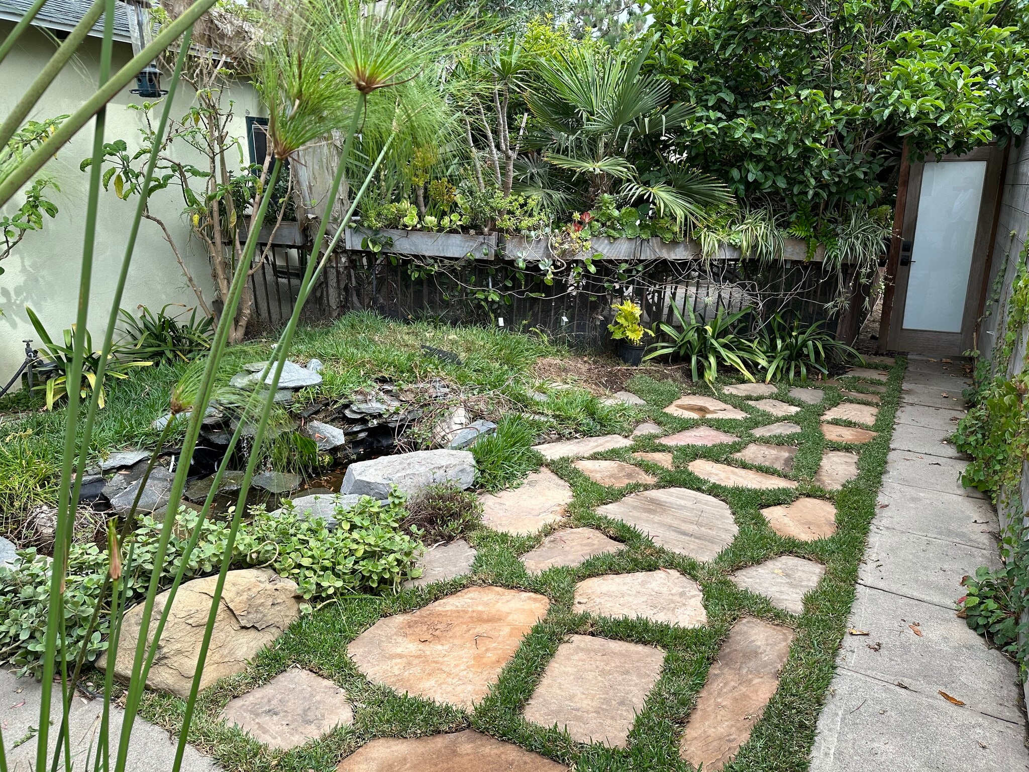 Building Photo - 769 Sunset Ave