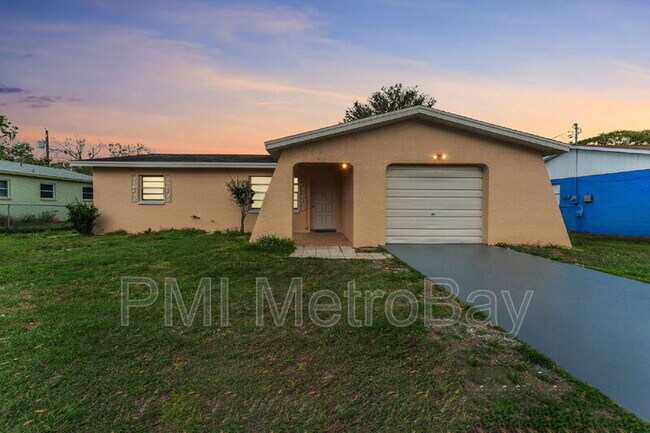 Primary Photo - 39211 5th Ave