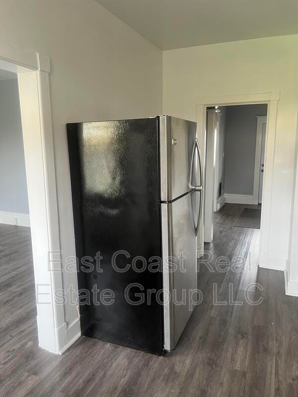 Building Photo - 418 Mitchell Ave