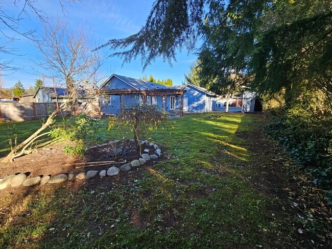 Building Photo - Secluded 3 Bed 2 Bath Rambler in Sultan