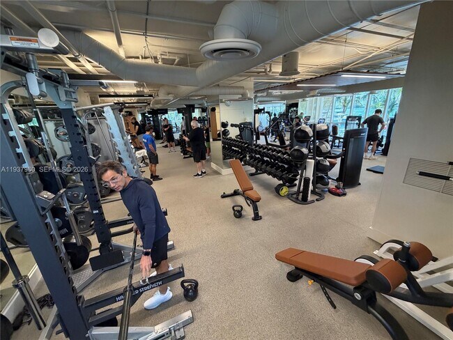 Building Photo - 400 Alton Rd