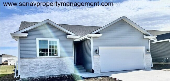 Primary Photo - Spacious Ranch-Style Home in Waukee – Read...