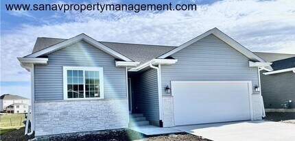 Building Photo - Spacious Ranch-Style Home in Waukee – Read...