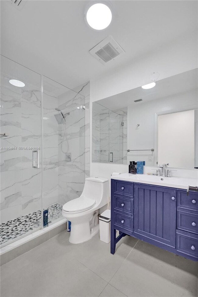 Building Photo - 1367 Camellia Cir